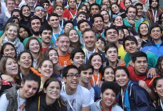 <strong>Buenos Aires, Argentina - September 2015</strong>. The Rector Major Fr Ángel Fernández Artime took part in the National Youth Meeting from 4 to 6 September. There were about 7000 participants from 131 Salesian centres in Argentina. 
