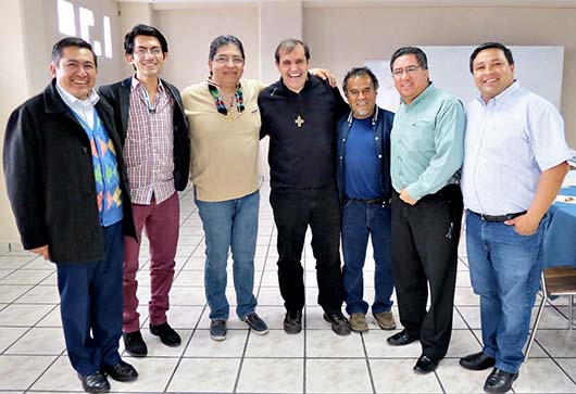 Città del Messico, Messico – 2 marzo 2016 – Il 2 marzo si è svolto l’incontro dell’équipe di Pastorale Giovanile dell’Ispettoria di Città del Messico (MEM), incentrato sul Progetto Educativo Pastorale Salesiano Ispettoriale. L’incontro è stato presieduto da don Paulo Armando Morales, Delegato Ispettoriale MEM, con la partecipazione di don Martín Lasarte, del Dicastero per le Missioni, referente per l’America e per il Volontariato Salesiano.