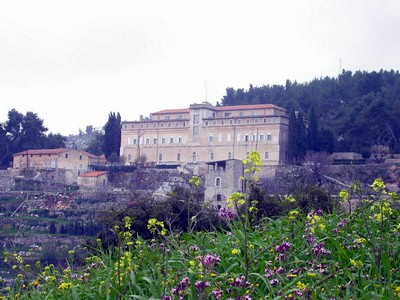 Betlemme, Palestina – 18 ottobre 2003 – Una veduta dello Studio Teologico Salesiano San Paolo di Cremisan.