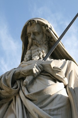 Escultura de San Pablo, en el prtico de la Baslica de S. Pablo Extramuros. Roma.