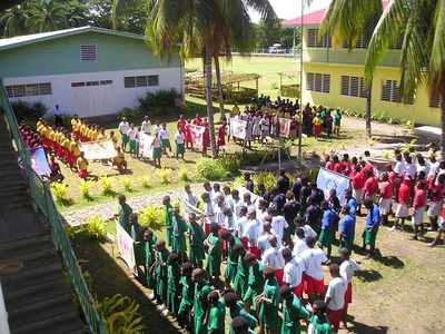 Henderson Honiara, Isole Solomon  marzo 2006 - Cerimonia di apertura del Rectors Cup torneo sportivo di varie discipline a cui partecipano 250 studenti dellIstituto Tecnico Don Bosco. 
