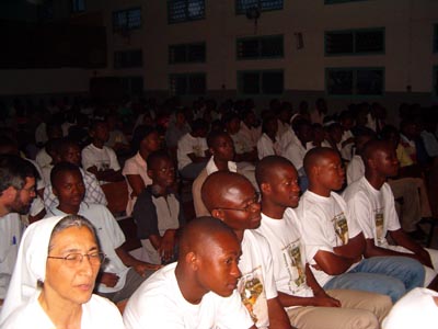 Maputo, Mozambico - ottobre 2007 - Giovani delle opere salesiane.