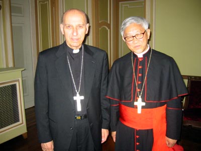 Torino, Italia  29 maggio 2006  Il Cardinale Joseph Zen allincontro privato con il Cardinale Severino Poletto, arcivescovo di Torino.