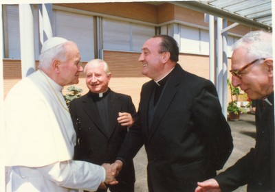 Giovanni Paolo II in visita a curia generalizia SDB 1990.
