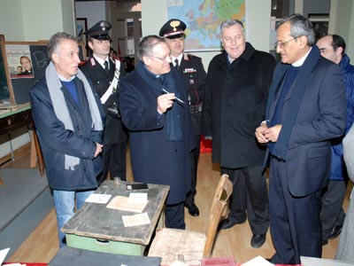 Soverato, Italia - 12 gennaio 2008 - Don Pascual Chvez, Rettor Maggiore dei salesiani in visita all`Istituto Salesiano di Soverato in occasione dei festeggiamenti per il centenario di attivit.
