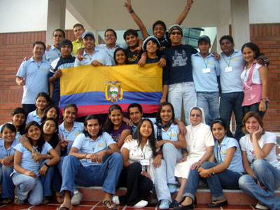 Cuenca, Ecuador - 23 gennaio 2008 - Gruppo di giovani partecipanti all`incontro conclusivo dei volontari salesiani della zona costiera dell`Ecuador che nell`ultimo anno si sono impegnati in diverse opere della Famiglia Salesiana.