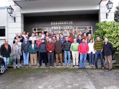 Urnieta, Spagna - 13 gennaio 2008 - Gruppo di partecipanti alle giornate di formazione permanente per dirigenti scolastici e centri di formazione professionale dellIspettoria salesiana di Bilbao (SBI).