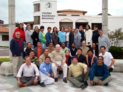 Quito, Ecuador  11 febbraio 2008   Corso di primo livello per docenti di salesianit che si svolge presso il Centro Salesiano Regionale a cui prendono parte 28 docenti tra salesiani, Figlie di Maria Ausiliatrice e laici.