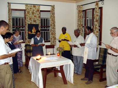9 aprile 2009  Incontro di preghiera intercongregazionale svoltosi il Gioved Santo presso la comunit delle Suore Paoline.
