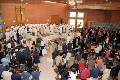 18 abril 2009  Ordinazione sacerdotale per mano di mons. Miguel Asurmendi, salesiano, vescovo di Vitoria, di  Jess Manuel Gallardo, e ordinazione diaconale di Sergio Huerta.