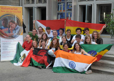 11 luglio 2009 - 15 giovani austriaci volontari missionari della ONG Jugend Eine Welt.