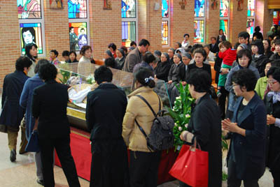 1 novembre 2010 - L`urna di Don Bosco.