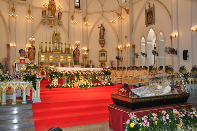 Nov 21,2010 - Don Bosco to Thailand ->The Nativity of our Lady Cathedral, Samutsongkhram