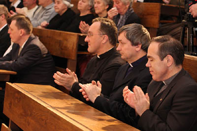 6 febbraio 2010 - Sacerdoti alla sessione pubblica di apertura dellInchiesta diocesana sulle virt del Servo di Dio don Tito Zeman.