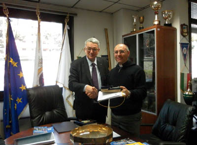 24 marzo 2011 - Intesa del CNOS Sport, don Claudio Belfiore, e FITARCO, dott. Mario Scarzella.