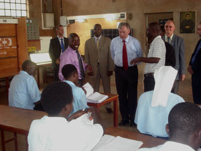 21 giugno 2011: Lex presidente della Repubblica Federale Tedesca Horst Khler in visita al Centro dei Giovani di Kigali-Gatenga.