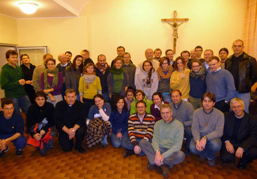 17-20 novembre 2011 - Partecipanti al seminario Limpegno permanente dopo lesperienza di volontariato, organizzato dalla ONG salesiana Jugend Eine Welt insieme al Don Bosco Youth Net-ivzw. Don Fabio Attard, Consigliere per la Pastorale Giovanile.