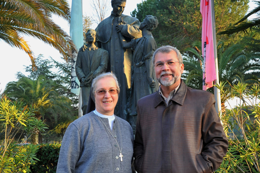 gennaio 2012 - Don Filiberto Gonzalez e sr. Giuseppina Teruggi, Consiglieri di Comunicazione Sociale rispettivamente dei Salesiani e delle Figlie di Maria Ausiliatrice.