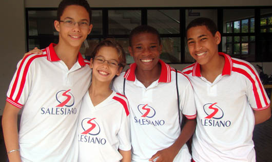 16 giugno 2012  Studenti del collegio salesiano Dom Bosco di Salvador, alla prima fase della Olimpiade Brasiliana di Matematica.