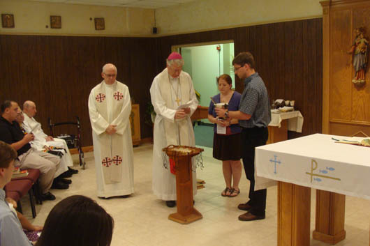 settembre 2012 - Mons. Luc Van Looy, vescovo di Gent, benedice i crocifissi.