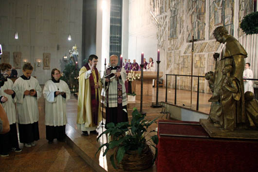 1 dicembre 2012 - Peregrinazione dell`urna di Don Bosco.