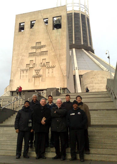 Missionari in visita alla cattedrale Cristo Re.