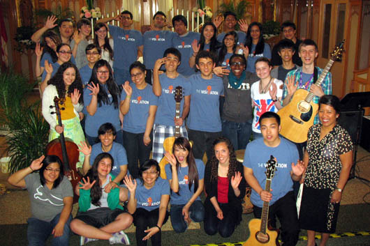 3 maggio 2013  Veglia notturna del Movimento Giovanile Salesiano di Toronto.