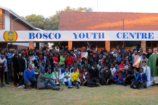 16 giugno 2013 - Giornata della Giovent presso l`opera salesiana Bosco Youth Centre in occasione della commemorazione delle vittime della rivolta dei giovani contro lapartheid a Soweto nel 1976.
