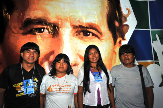 luglio 2013 - Giovani indigeni che hanno partecipato alla Giornata Mondiale della Giovent e agli eventi del Movimento Giovanile Salesiano. Da sinistra a destra: Bergamim, Flaviana, Vera Lina e Milton.
