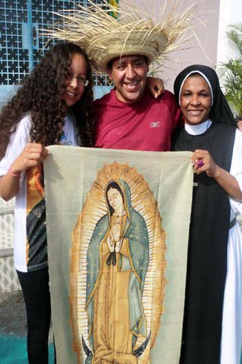Luglio 2013 - Giovani messicani partecipanti alla Settimana Missionaria