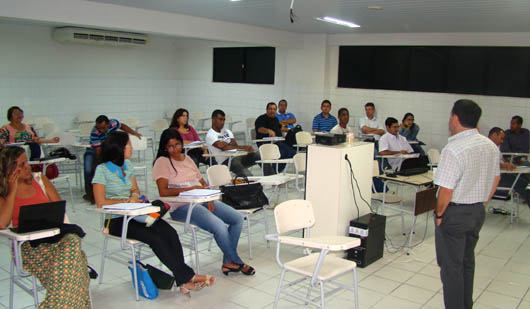 14 gennaio 2013 - Master in Educazione per professori presso il collegio salesiano Don Bosco.