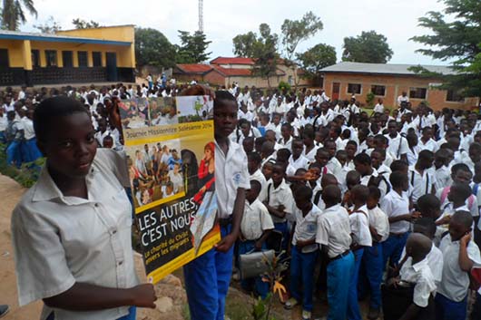 11 Marzo 2014 – Nuovo gruppo missionario nella Scuola Mwanga d’Uvira dell’Ispettoria Africa Centrale.