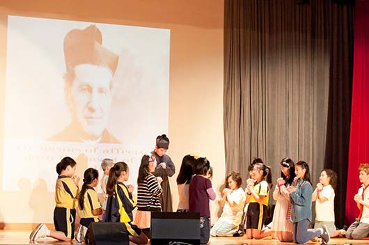 26 Aprile 2014 - Concorso teatrale dedicato a Don Bosco, svoltosi presso la scuola primaria salesiana Yip Hon Millennium.