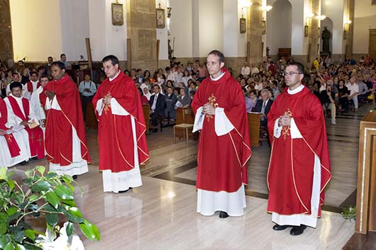 28 Giugno 2014  Ordinazione sacerdotale di quattro salesiani: Luca Pellicciotta, Carmine Ciavarella, Emanuele de Maria e Natan Barigala.