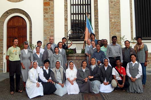 21 Settembre 2014 - Primo incontro dei nuovi missionari salesiani della 145° Spedizione Missionaria con le nuove missionarie delle Figlie di Maria Ausiliatrice.