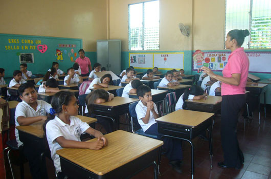 Novembre 2014 - Lezione alla scuola "Maria Ausiliatrice"