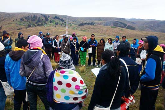 gennaio 2015 – Circa 50 giovani provenienti da varie opere della Famiglia Salesiana della Bolivia hanno vissuto dal 6 al 17 gennaio un’esperienza di pre-volontariato presso le popolazioni dell’altipiano boliviano.