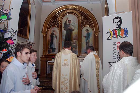 25 gennaio 2015 - Benedizione dei quadri dedicati a Don Bosco, Mamma Margherita e Domenico Savio, nel Santuario della Regina della Polonia a Szczyrk-Górka.
