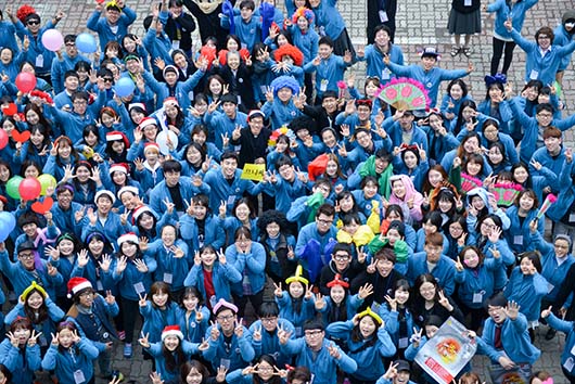15 febbraio 2015  250 giovani si sono riuniti presso il Salesian Youth Center di Daejeon, appartenente allIspettoria della Korea (KOR), per partecipare alla IV edizione delle giornate giovanili salesiane, sul tema Togliti i sandali.