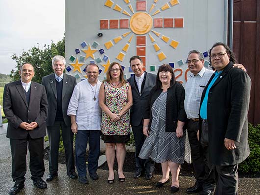 13 maggio 2015 - il Rettor Maggiore, Don ngel Fernndez Artime, il suo segretario, don Horacio Lpez e don Vclav Klement, Consigliere per lAsia Est-Oceania in Visita di Animazione in Nuova Zelanda.