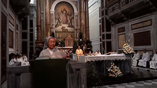 23 giugno 2015 - Presso la Basilica del Sacro Cuore di Ges a Roma, il Rettor Maggiore, Don ngel Fernndez Artime, ha presieduto una messa in suffragio di Madre Shimura Yuriko Apollinaris, Superiora Generale delle Suore della Carit di Ges.