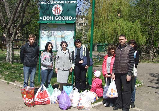 giugno 2015 – I Salesiani e la Famiglia Salesiana di Odessa hanno avviato un progetto di aiuto ai rifugiati a causa della guerra in Ucraina dell’Est.