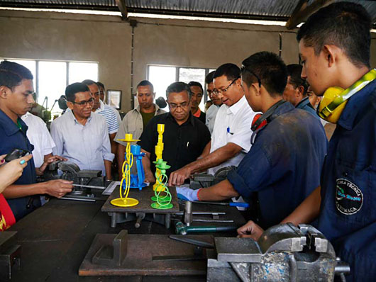 18 luglio 2015 - Visita del Presidente della Repubblica Democratica di Timor Est, on. Rui Maria de Araujo, all`Istituto Tecnico Don Bosco di Fatumaca
