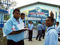 12 agosto 2009  Studenti della scuola salesiana Don Bosco Technical School, durante una delle attivit in preparazione alla festa di Don Bosco.