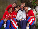 22 ottobre 2010 – Studenti del gruppo di danza dell’opera salesiana “Parque Dom Bosco” in visita presso il centro anziani “Asilo Dom Bosco”.