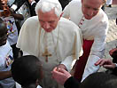 19 novembre 2011 - Papa Benedetto XVI a Cotonou.