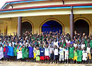 novembre 2011 - I bambini e la chiesa di Ges Bambino.