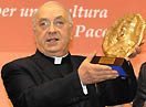 9 dicembre 2011 - Don Cosimo Semeraro riceve il Premio nazionale ed internazionale Bonifacio VIII. 
