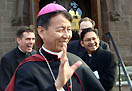 8 novembre 2012 - dottorato honoris causa in Teologia al salesiano arcivescovo mons. Savio Hon Tai-fai, Segretario della Congregazione per lEvangelizzazione dei Popoli.