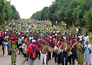 24 marzo 2013  I giovani dellarcidiocesi di Lubumbashi si sono riuniti attorno al loro arcivescovo, mons. Jean Pierre Tafunga, sdb, per celebrare le Giornate Diocesane dei Giovani.